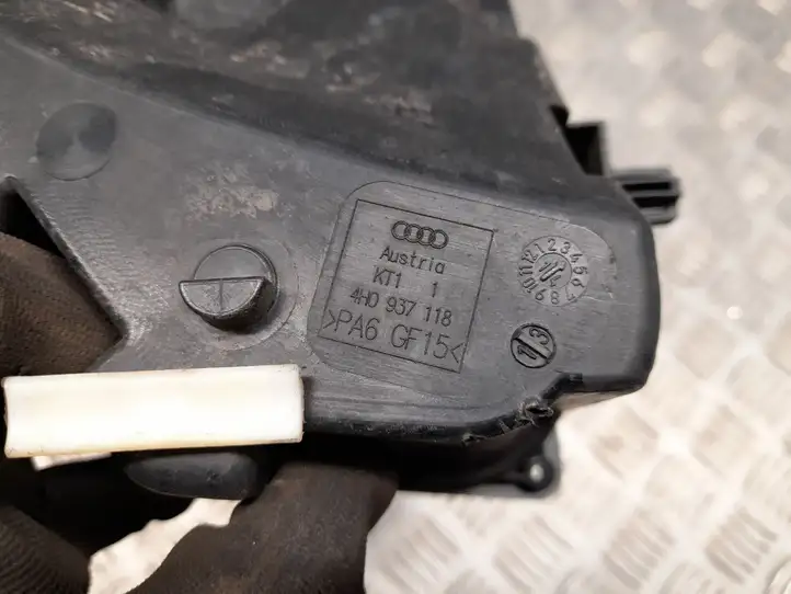 Audi A8 S8 D4 4H (2013 - 2017) 4H0937118 Крышка ящика предохранителей — фото 2