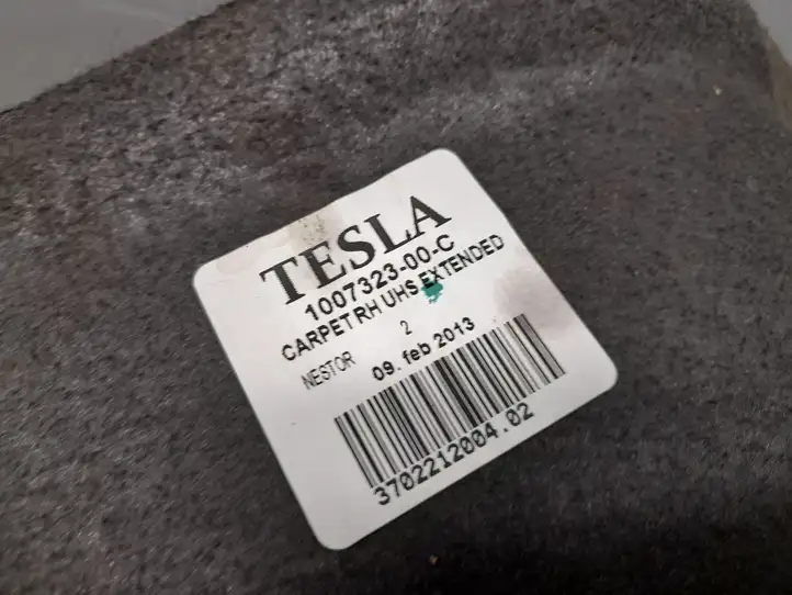 Tesla Model S (2012 - 2016) 100732300C Прочие детали салона — фото 2