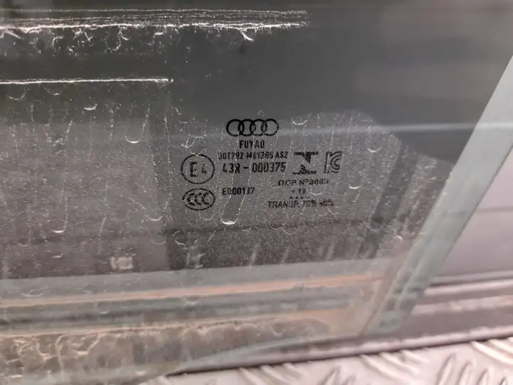 Audi Q3 F3 (2018 - ) 83A845201 Стекло передней двери — фото 5
