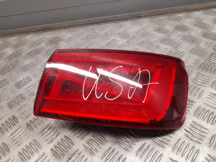 Audi A3/S3 8V (2012 - 2016) 8V5945096C Задний фонарь в кузове — фото 1