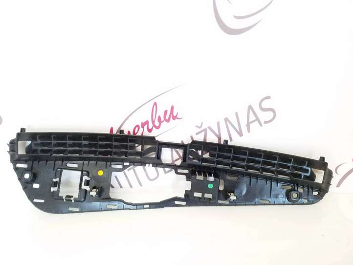 Audi A3/S3 8V (2012 - 2016)  8V1819635C Рамка центрального динамика