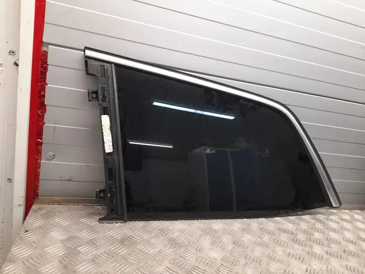 Mercedes-Benz GL X166 (2013 - 2019) A1666700150 Заднее боковое стекло — фото 1