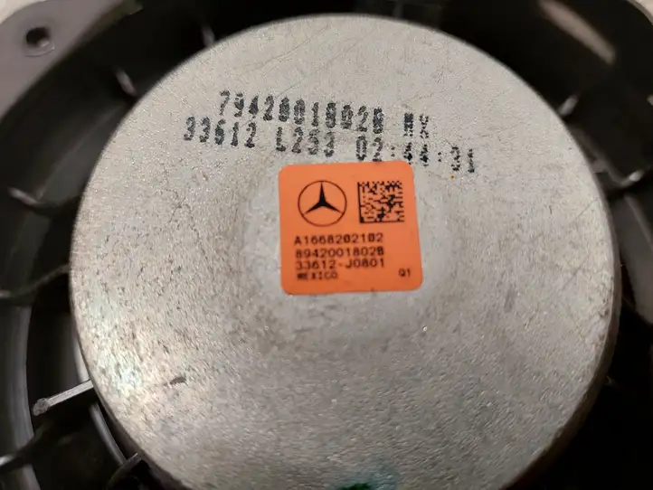 Mercedes-Benz GL X166 (2013 - 2019) A1668202102 Динамики задних дверей — фото 2