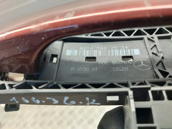 Mercedes-Benz GL X166 (2013 - 2019) A2047602534 Наружная ручка задней двери — фото 2