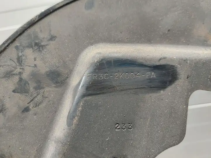 Ford Mustang VI (2015 - ) FR3C2K004FA Пыльник тормозного диска передний — фото 2