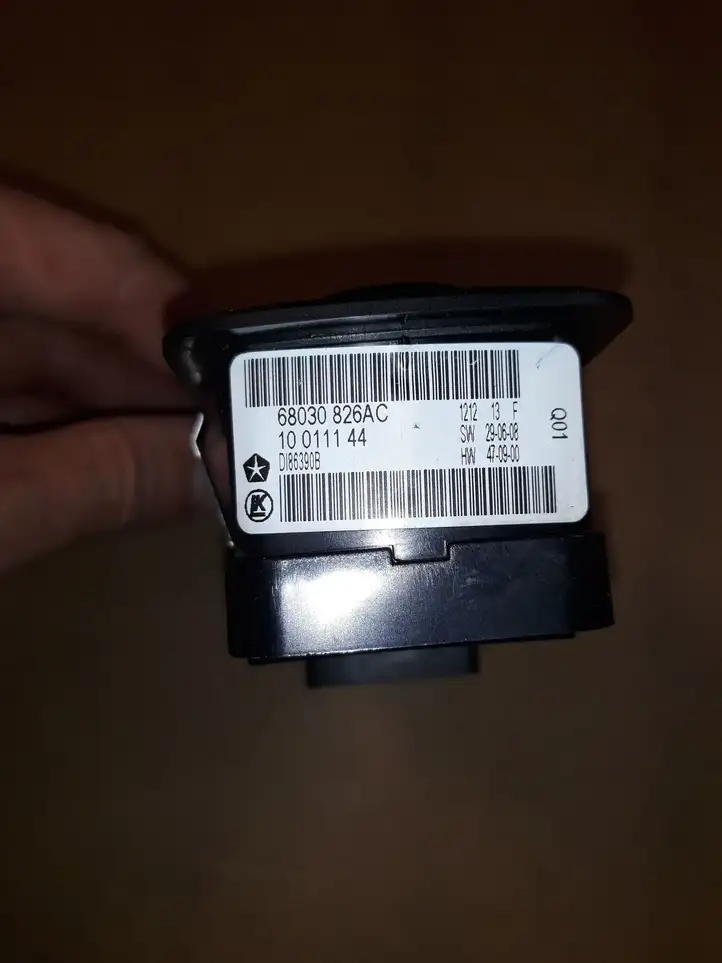 Jeep Grand Cherokee (2010 - 2021) 68030826AC Блок кнопок стеклоподъемников — фото 3