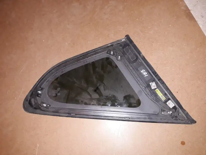 Hyundai Santa Fe (2012 - 2015) 43R000399 Заднее боковое стекло — фото 2