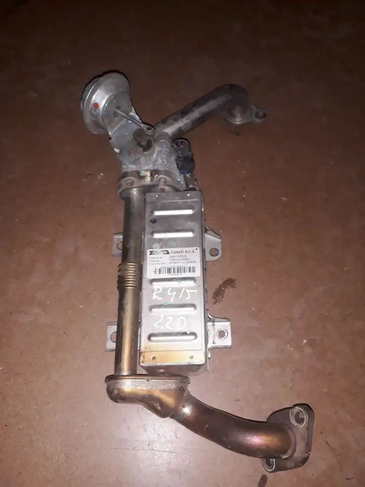 Toyota RAV 4 (XA40) (2012 - 2018) 256010R020 Охладитель клапана EGR — фото 1