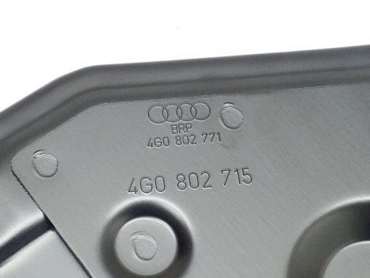 Audi A6 (2011 - 2014)  4G0802715 Комплект крепления