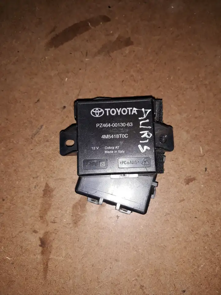 Toyota Auris E180 (2012 - 2018) PZ4640013063 Блок управления сигнализацией — фото 2