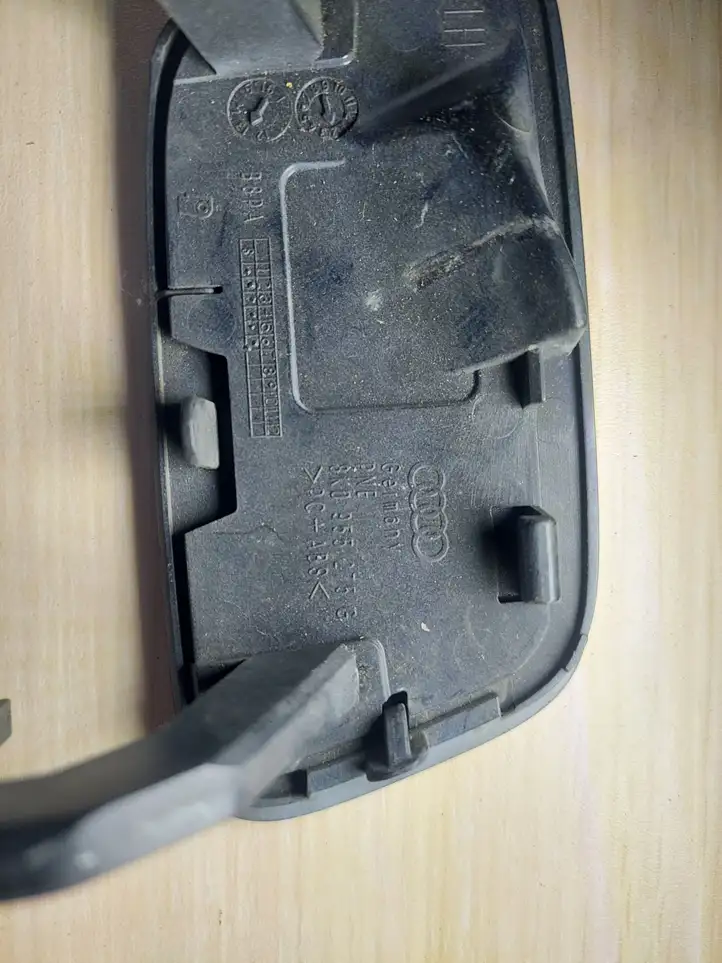 Audi A4 S4 B8 8K (2011 - 2015) 8K0955275G Крышка омывателя фар — фото 2