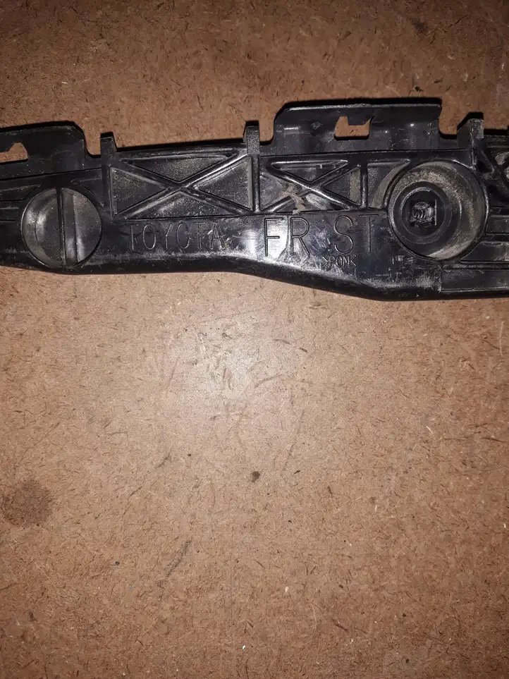 Toyota RAV 4 (XA30) (2006 - 2016) 52155442011 Кронштейн заднего бампера — фото 3