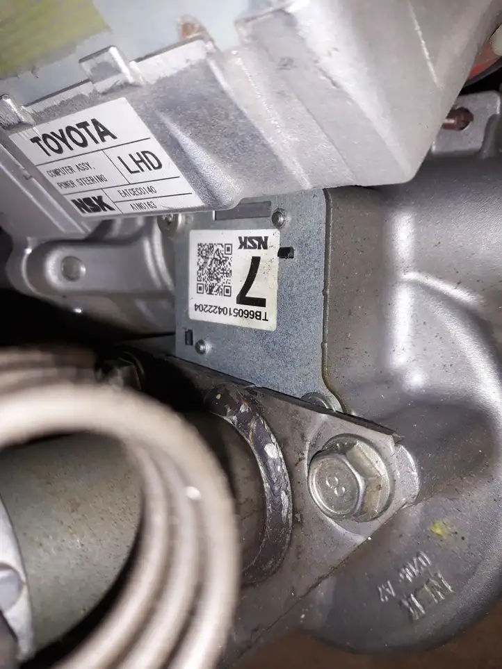 Toyota Verso (2009 - 2012) EATCE0140 Насос гидроусилителя руля — фото 3