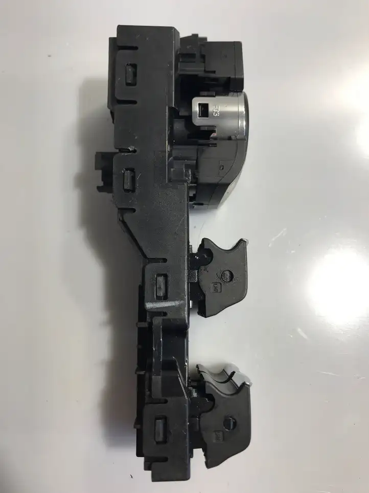 Ford Kuga III (2020 - ) LV4T14540ACW Блок кнопок стеклоподъемников — фото 4