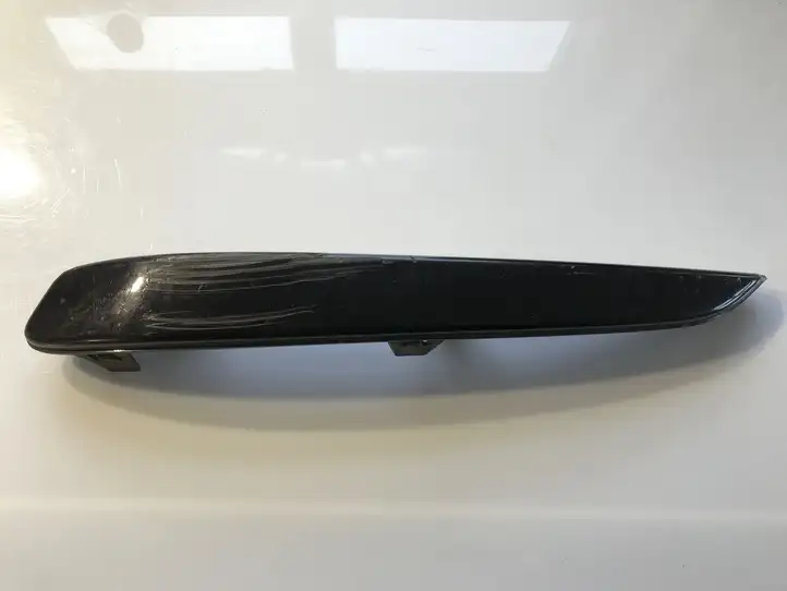 Opel Astra H (2004 - 2009) 375768702 Молдинг переднего бампера — фото 1