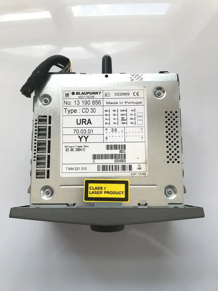 Opel Astra H (2004 - 2009) 13190856 Магнитола / мультимедийная система — фото 3