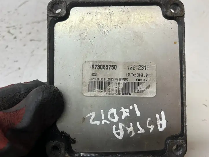 Opel Astra G (1998 - 2004) 973065750 Блок управления двигателем (ЭБУ) — фото 4