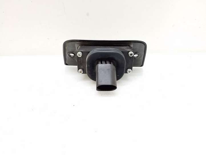 Volkswagen Transporter-Caravelle (2003 - 2009)  7H0907438 Контактное соединение дверей