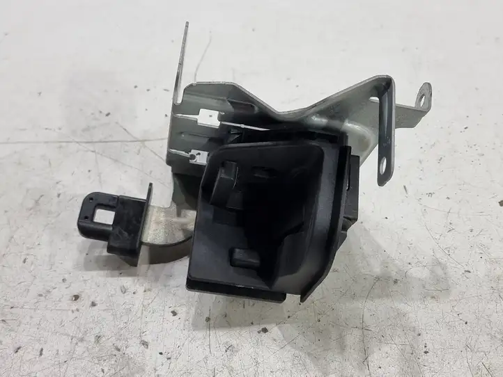BMW 3 F30 F35 F31 (2012 - 2018) 9904006936 Держатель шторки — фото 5