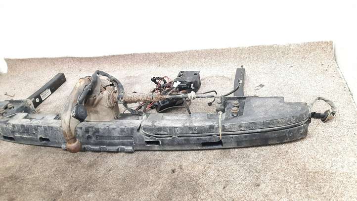 Mercedes-Benz E W211 (2002 - 2009)  A2113150165 Комплект крюка