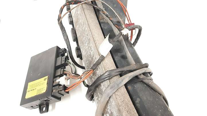 Mercedes-Benz E W211 (2002 - 2009)  5DS008493 Комплект крюка