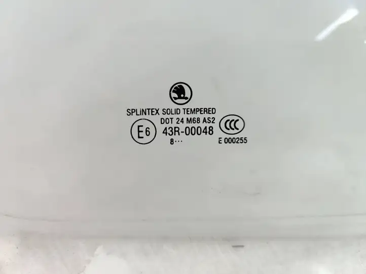 Skoda Octavia Mk2 (1Z) (2004 - 2013) 43R00048 Стекло передней двери — фото 3