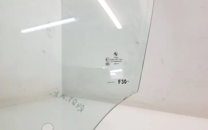 BMW 3 F30 F35 F31 (2012 - 2018) 43R001735 Стекло передней двери — фото 3