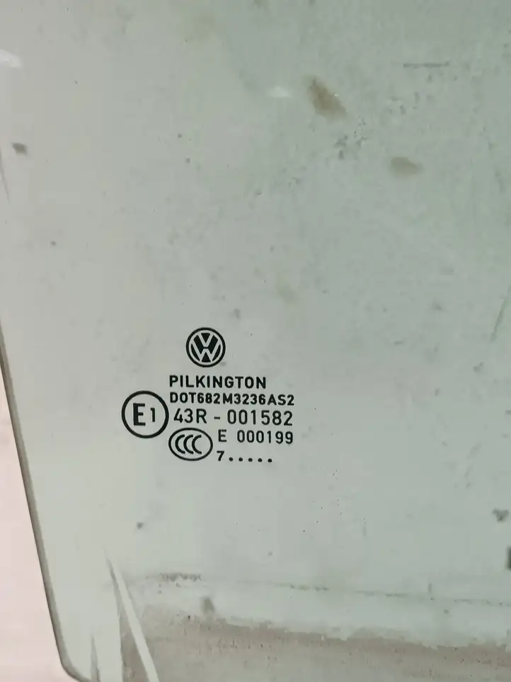 Volkswagen Touran I (2003 - 2010) AS2 Стекло передней двери — фото 2