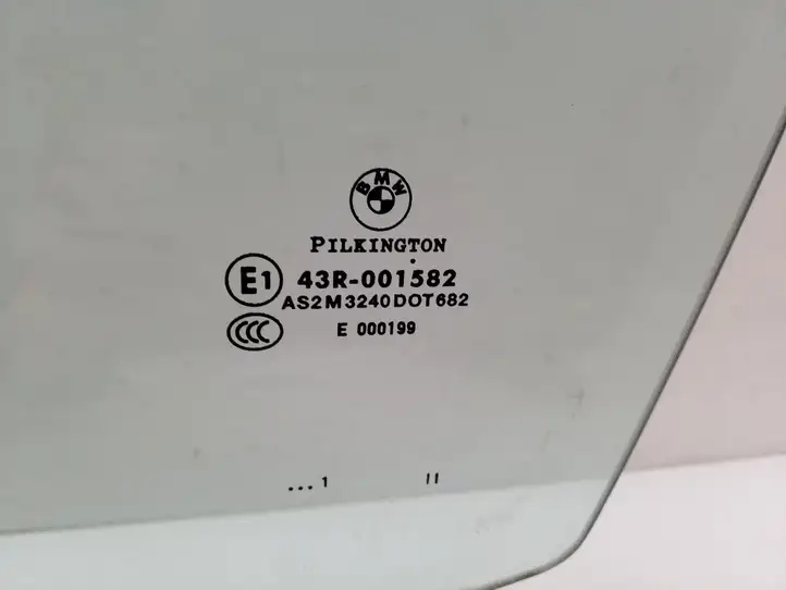 BMW 3 E90 E91 (2005 - 2012) E143R001582 Стекло передней двери — фото 4