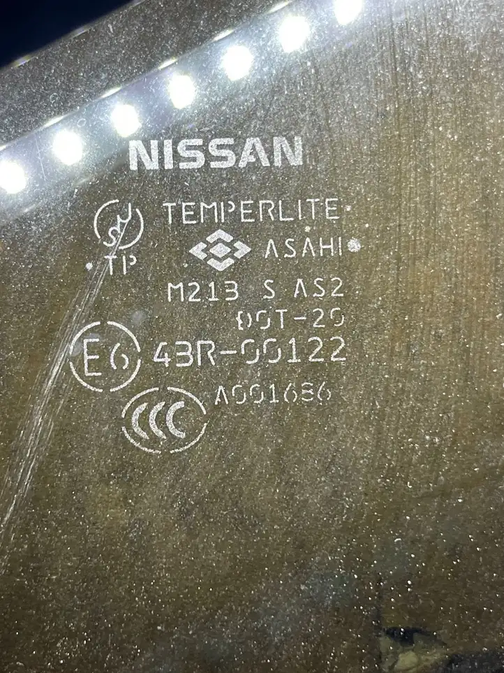 Nissan X-Trail T30 (2001 - 2007) Заднее боковое стекло — фото 2