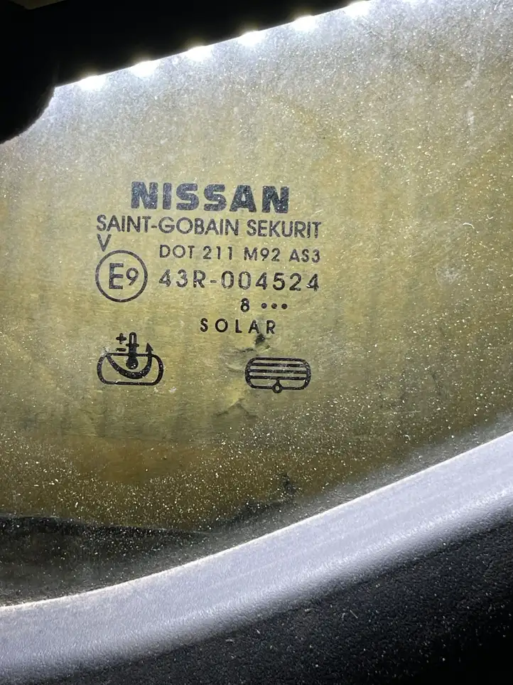 Nissan Navara D40 (2004 - 2015) Форточка двери — фото 2