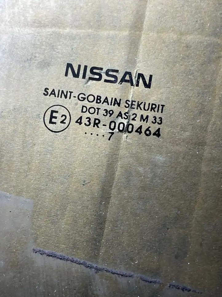 Nissan Note (E11) (2006 - 2014) Стекло передней двери — фото 2