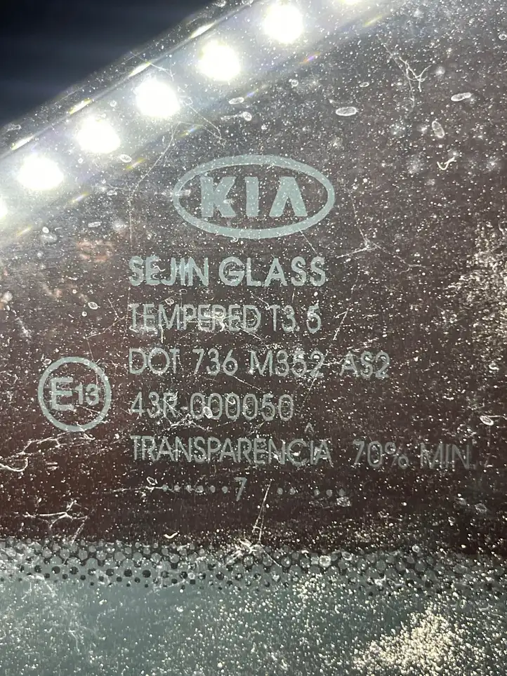 Kia Ceed (2006 - 2010) Заднее боковое стекло — фото 2