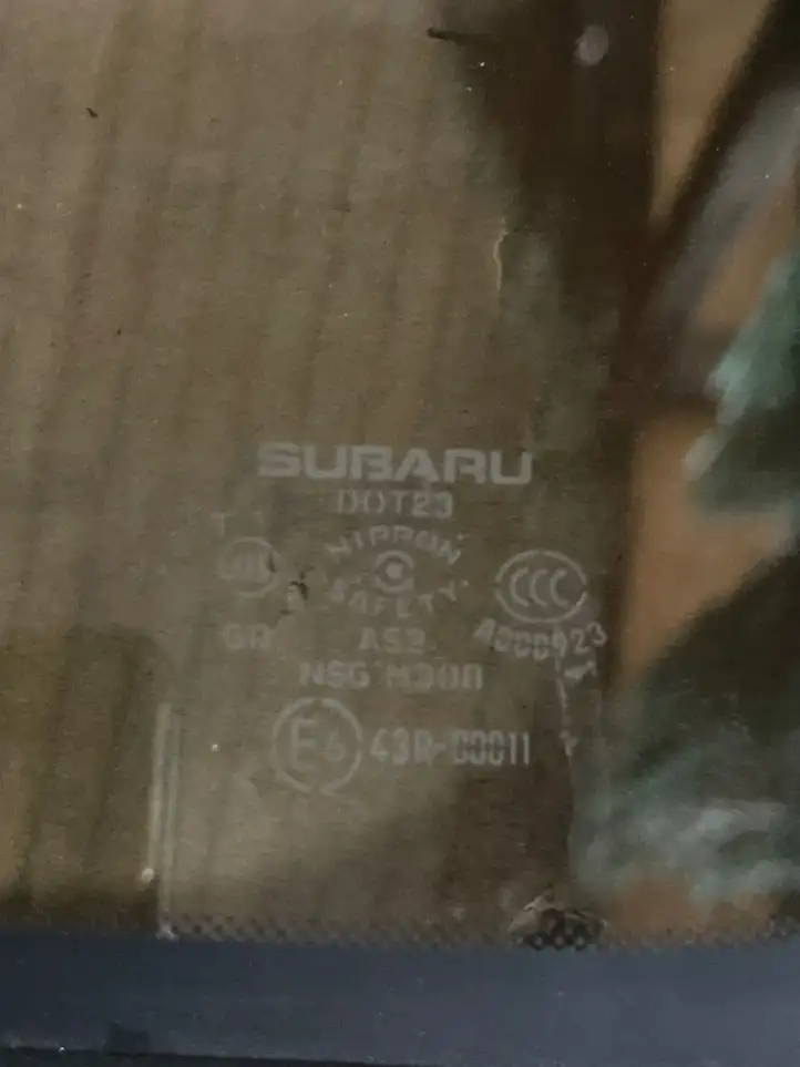 Subaru Legacy (2009 - 2013) Заднее боковое стекло — фото 2