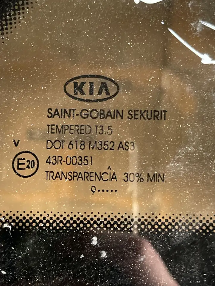 Kia Ceed (2010 - 2012) Заднее боковое стекло — фото 2