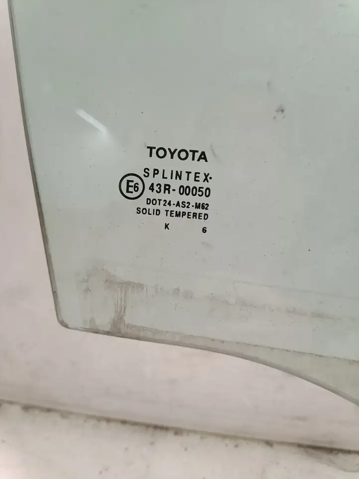 Toyota Avensis T250 (2006 - 2009) AS2 Стекло передней двери — фото 2