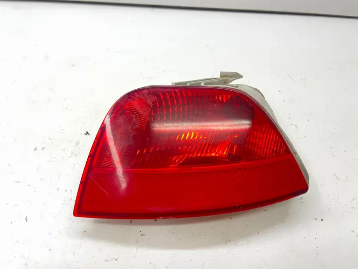 Ford Focus (1998 - 2004) 5M5115K273AA Задняя противотуманная фара — фото 1