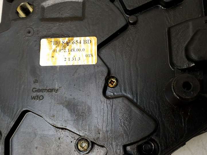 Volkswagen Transporter-Caravelle (2003 - 2009)  7H0843654BD Замок раздвижной двери