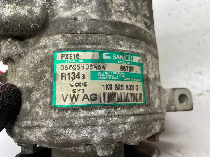 Volkswagen Touran I (2003 - 2010) 1K0820803G Компрессор (насос) кондиционера воздуха — фото 7