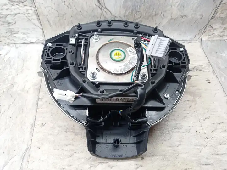 Nissan Qashqai (2010 - 2013) 98510BR26D Подушка безопасности руля — фото 4