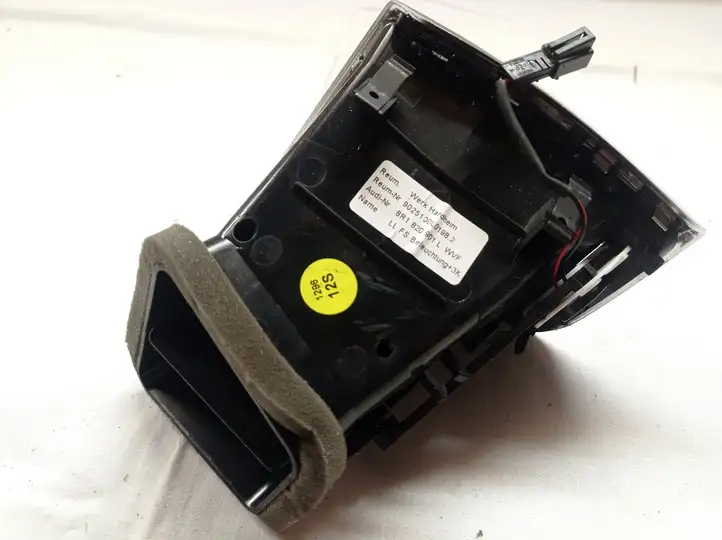 Audi Q5 SQ5 (2008 - 2012) 8R1820901L Боковой воздушный дефлектор — фото 4