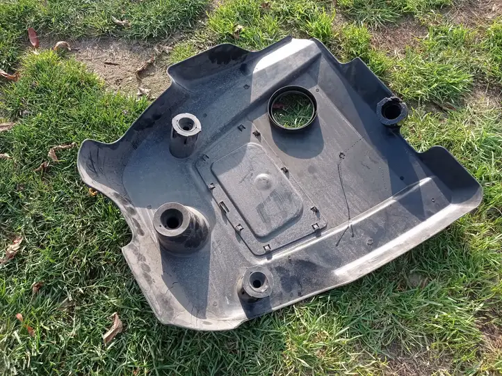 Volkswagen Golf IV (1998 - 2005) 038103925BH Крышка двигателя декоративная — фото 3