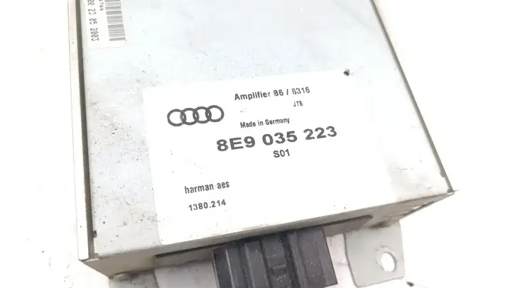 Audi A4 S4 B6 8E 8H (2000 - 2006) 8E9035223 Усилитель звука — фото 2