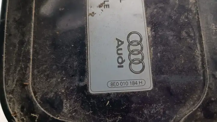 Audi A4 S4 B6 8E 8H (2000 - 2006) 8E0010184H Крышка топливного бака — фото 3