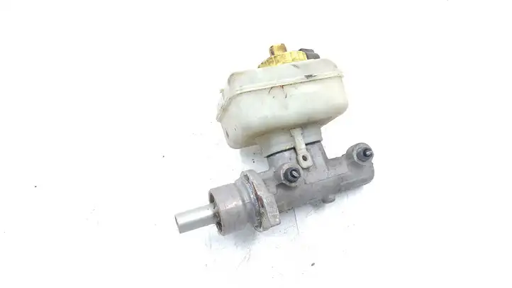 Volkswagen Golf IV (1998 - 2005) 21027099 Главный тормозной цилиндр — фото 2