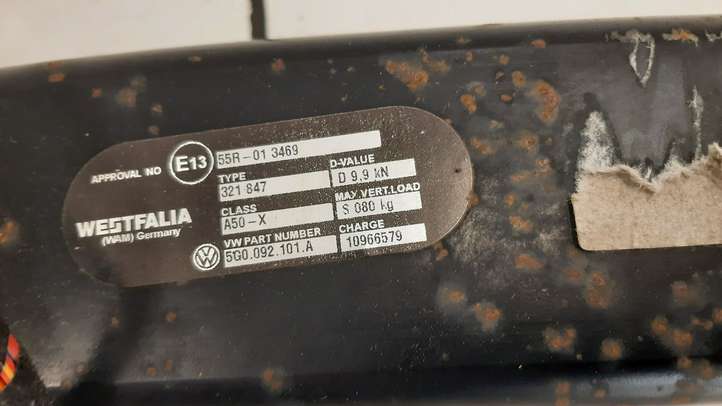Volkswagen Golf VII (2013 - 2019)  5G0092101A Комплект крюка