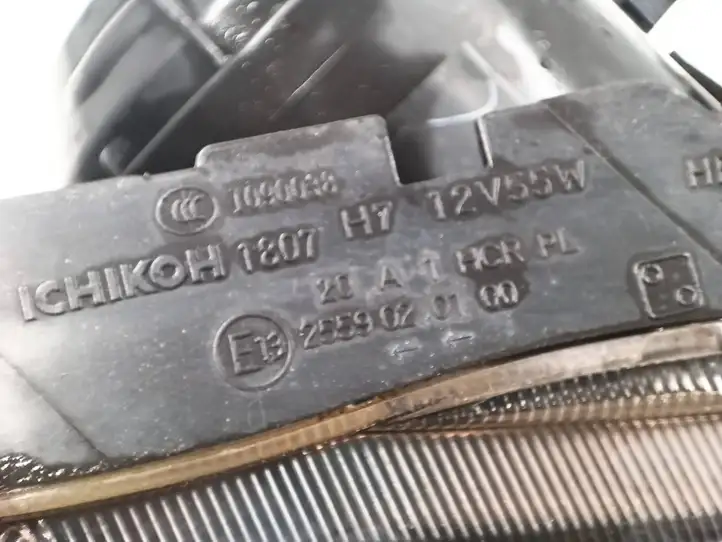 Subaru Impreza III (2008 - 2012) 1325590201 Передняя фара — фото 2