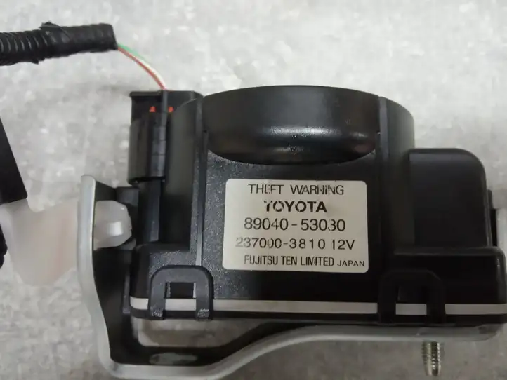 Lexus IS 220D-250-350 (2005 - 2010) 8904053030 Сирена сигнализации — фото 2