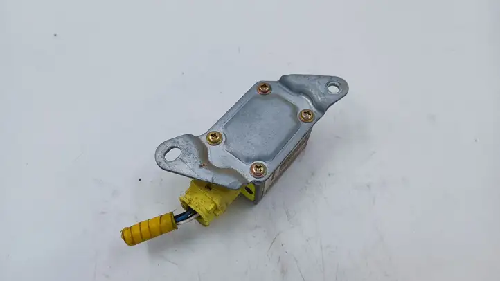 Subaru Outback (1998 - 2003) 98235AE11A Датчик удара SRS — фото 3