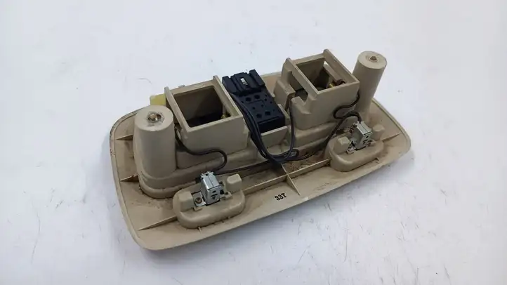 Subaru Outback (1998 - 2003) Передняя подсветка — фото 3